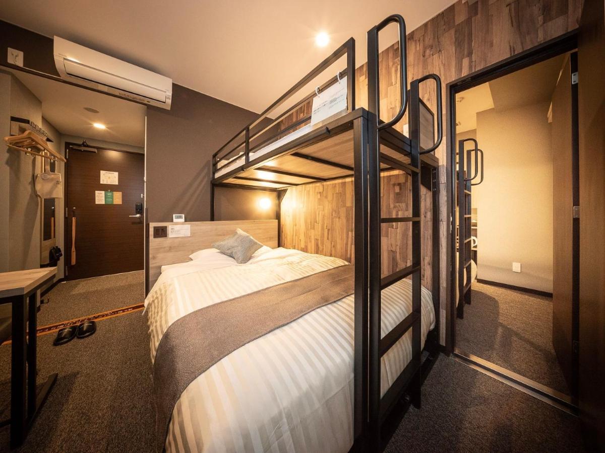 Super Hotel Premier Namba Shinsaibashi Natural Hot Spring Осака Екстериор снимка