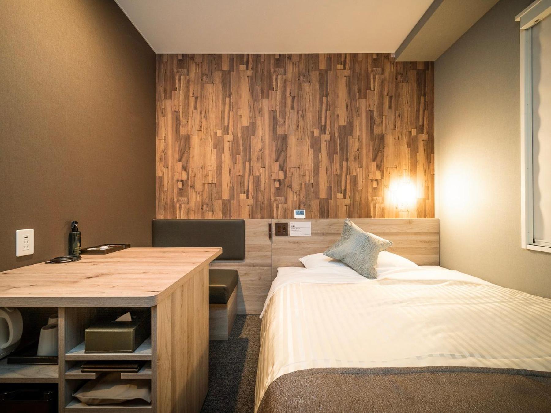 Super Hotel Premier Namba Shinsaibashi Natural Hot Spring Осака Екстериор снимка